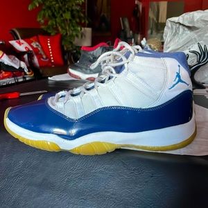 Concord Blue retro Jordan 11